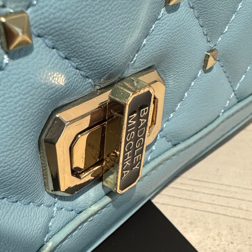 Badgley Mischka Light Blue Quilted Crossbody Bag with Gold Chain - Picture 10 of 11